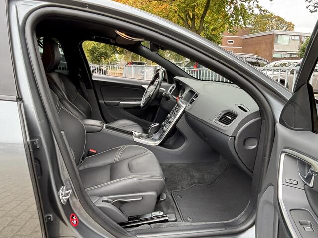 Volvo V60 2.0 T4 Polar+ Dynamic Leder Xenon