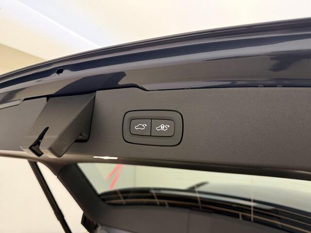 Volvo V60 T6 350pk AWD Plus Dark / Sportleder / Stoel + Stuurw. Verwarming / 19'' / Getint glas / Elektr. Stoelen / Elektr. Achterklep / PDC + Camera /