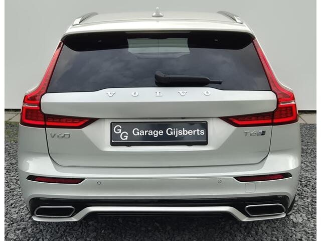 Volvo V60 2.0 T6 Twin Engine AWD R-Design 18" Wielen - Park Assist - Intellisafe Surround - Climate - Audio Line - Privacy Glass - Stoel memory Bestuurder