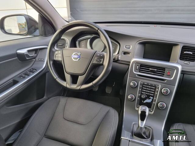Volvo V60 - 2.0 D2 Kinetic