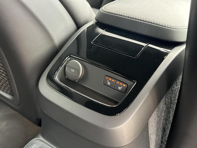 Volvo V60 2.0 T6 Plug-in hybrid AWD Plus Dark Harman /Kardon / Adaptive Cruise Control / BLIS / 360 camera / Electr. stoelverstelling / Stoel-, stuur-, voorruit verwarming / Keyless drive / Trekhaak