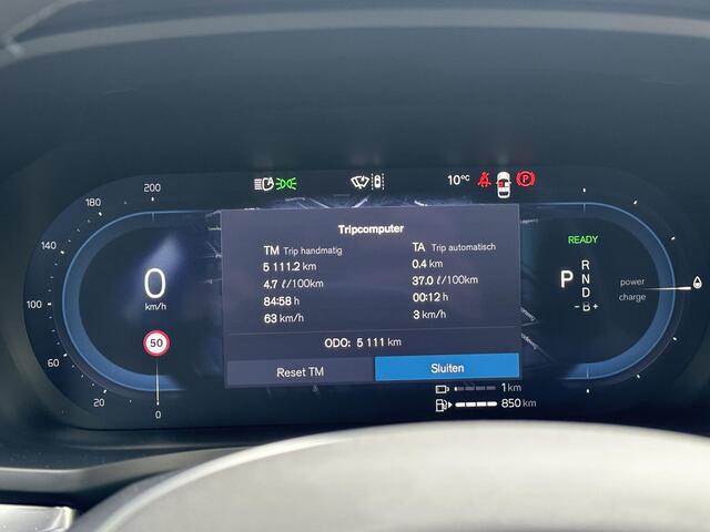 Volvo V60 2.0 T6 Plug-in hybrid AWD Plus Dark Harman /Kardon / Adaptive Cruise Control / BLIS / 360 camera / Electr. stoelverstelling / Stoel-, stuur-, voorruit verwarming / Keyless drive / Trekhaak