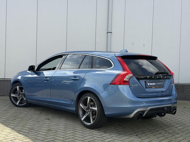 Volvo V60 2.0 T4 R-Design | Adaptive | BLIS | Trekhaak | Volledig onderhouden