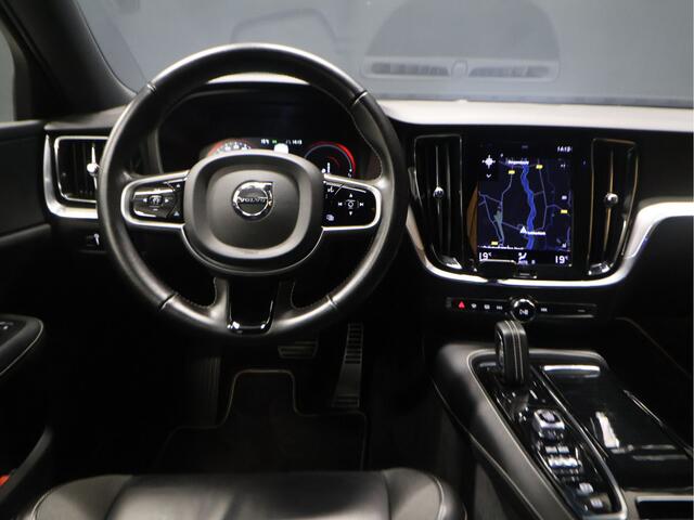 Volvo V60 2.0 T6 Recharge AWD R-Design [MEMORY SEATS, APPLE CARPLAY, ANDROID, CAMERA, ADAPTIVE CRUISE, VOL LEDER, CLIMATE, NIEUWSTAAT]