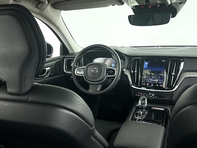 Volvo V60 T6 Recharge AWD Inscription | Panoramadak | Head-up Display | 360º camera | Stoel- en Stuurverwarming | Harman Kardon | Trekhaak