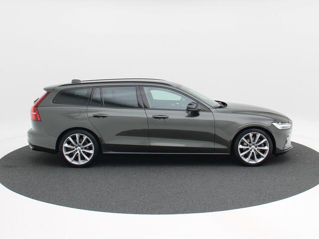 Volvo V60 2.0 B4 R-Design Automaat | Full LED | Leder | Sportstoelen | 19 Inch | Privacy Glass | 360 Camera | Harman/Kardon | Elektrische Achterklep