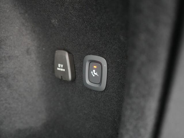 Volvo V60 T6 Recharge AWD Inscription Plug In Hybrid 340pk Dealer O.H PHEV | Trekhaak Af Fabriek | Panodak | Head Up | 360 Camera | Adaptive Cruise | Lederen Sporstoelen Memory & Verwarmd | Harman & Kardon | Blis | Keyless | Apple Carplay | Stuur Verwarmd |