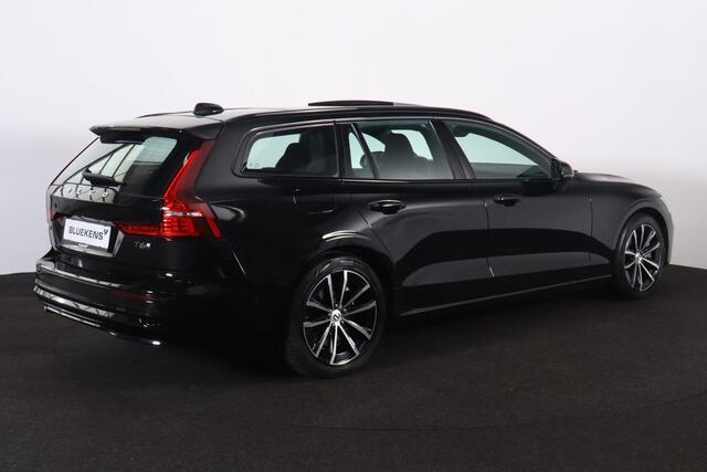 Volvo V60 T6 Recharge AWD Plus Dark - Panorama/schuifdak - IntelliSafe Assist & Surround - 360º Camera - Harman/Kardon audio - Verwarmde voorstoelen, stuur & achterbank - Parkeersensoren voor & achter - Elektr. bedienb. voorstoelen met geheugen - Elektr. inklapbare