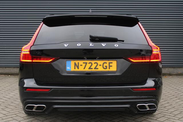 Volvo V60 2.0 B4 R-Design Navigatie Half-Leer 20 inch Full-LED