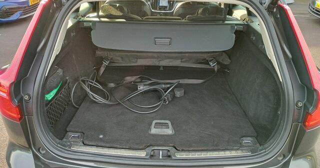 Volvo V60 2.0 T6 Recharge AWD Business Pro (253 PK) 1e-Eig. & Keurig-Onderh. BOVAG-Garantie. NL-Auto.