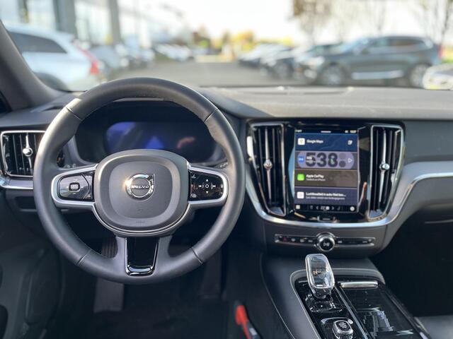 Volvo V60 T6 Plug-in hybrid AWD Plus Dark