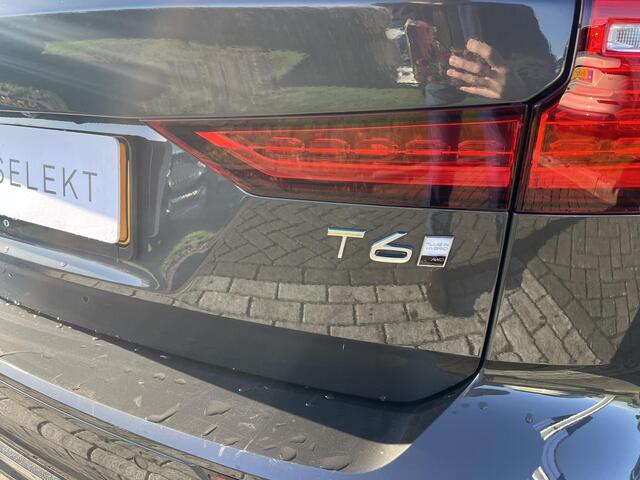 Volvo V60 2.0 T6 Plug-in hybrid AWD Essential Bright