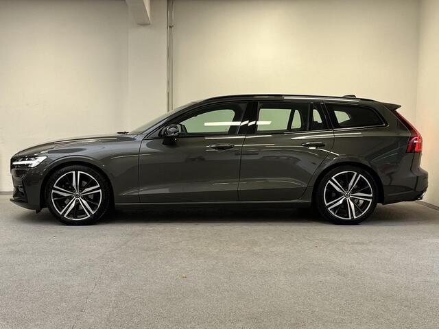 Volvo V60 2.0 B4 R-Design | TREKHAAK | LEDER | CARPLAY | CAMERA | 1e-EIG |