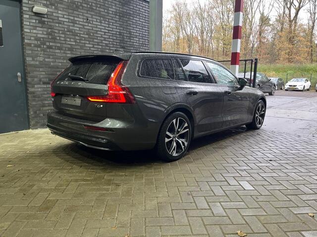 Volvo V60 T6 Plug-in hybrid Plus Dark | ACC | 360° Camera | harman/kardon | Stoel+Stuurverwarming | BLIS