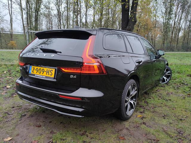 Volvo V60 2.0 B4 Plus Dark | ELEC. STOELEN | LEDER | CAMERA | SENSOREN | TREKHAAK |