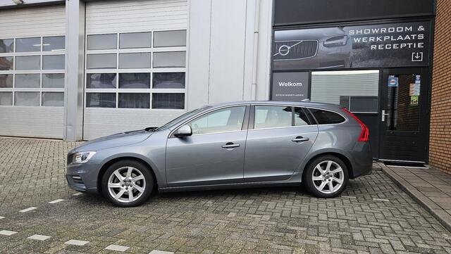Volvo V60 2.0 T4 Business Sport