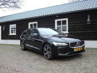 volvo-v60-2.0-t8-te-awd-r-design