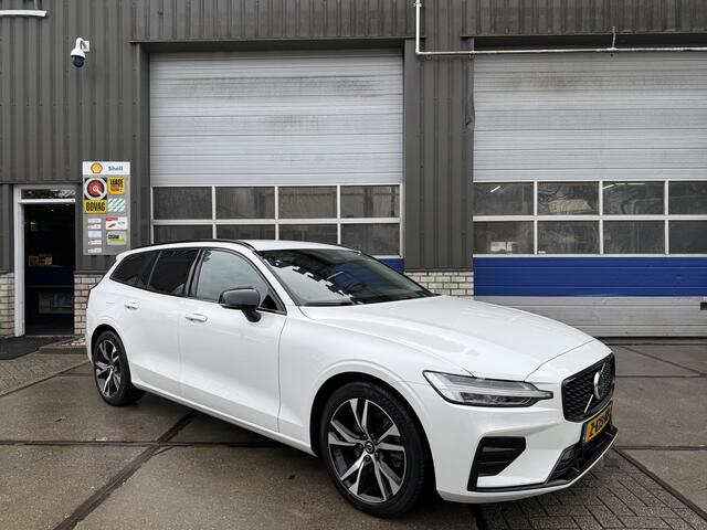 Volvo V60 2.0 B4 Automaat Plus Dark