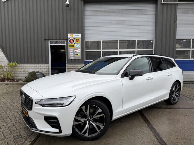 Volvo V60 2.0 B4 Automaat Plus Dark