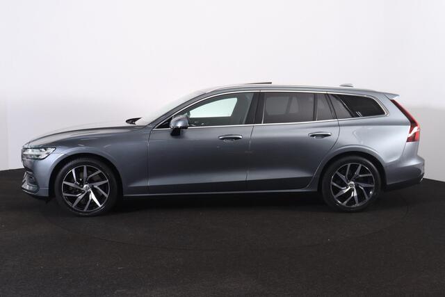 Volvo V60 T5 Inscription - Panorama/schuifdak - IntelliSafe Assist & Surround - 360º Camera - Harman/Kardon audio - Adaptieve LED koplampen - Verwarmde voorstoelen, stuur & achterbank - Parkeersensoren voor & achter - Head up display - Standkachel - Extra getint gl