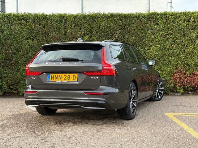 Volvo V60 T6 Plug-in hybrid AWD Plus Dark