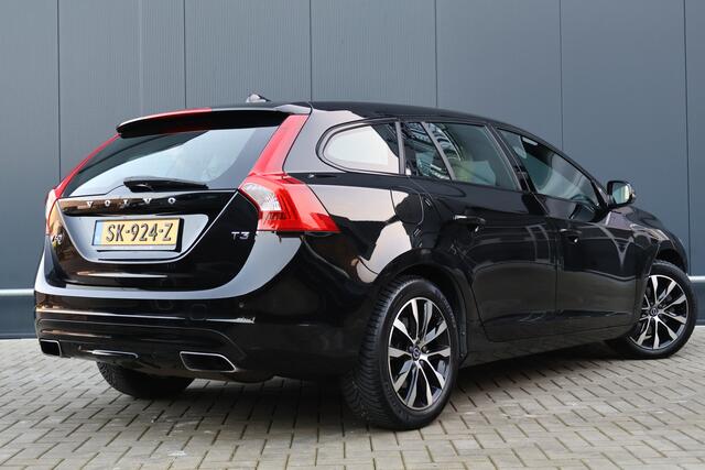Volvo V60 1.5 T3 Polar+ Dynamic Automaat | Leer | Afn. Trekhaak | Stoelverwarming