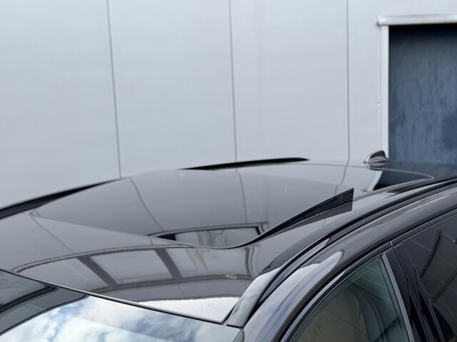 Volvo V60 2.0 T6 Plug-in hybrid AWD Ultra Dark Climate Line | Nappa leder | Massage | Heico Styling