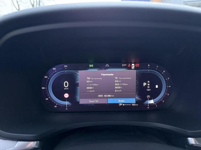 Volvo V60 2.0 B3 Essential Edition | Leder | Stuur & Stoelverwarming V+A | Trekhaak |