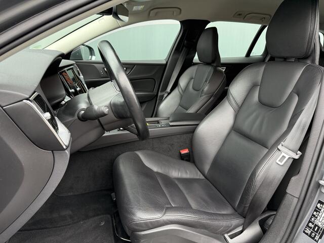 Volvo V60 BWJ 2020 2.0 B4 200 PK Momentum Advantage AUTOMAAT | FULL LED | ADAPTIVE CRUISE | LEER | STOELVERW. | CAMERA | CARPLAY + ANDROID |