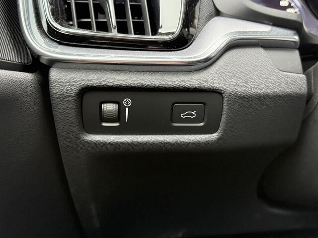 Volvo V60 BWJ 2020 2.0 B4 200 PK Momentum Advantage AUTOMAAT | FULL LED | ADAPTIVE CRUISE | LEER | STOELVERW. | CAMERA | CARPLAY + ANDROID |