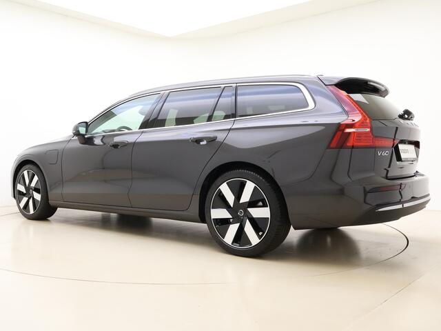 Volvo V60 T6 350pk AWD Essential Edition Bright / Voorraadkorting ¤8000,- / Blond leder / ACC / PDC V+A / Camera / Stoel/- en stuurverwarming / 19'' Velgen / Getint glas /