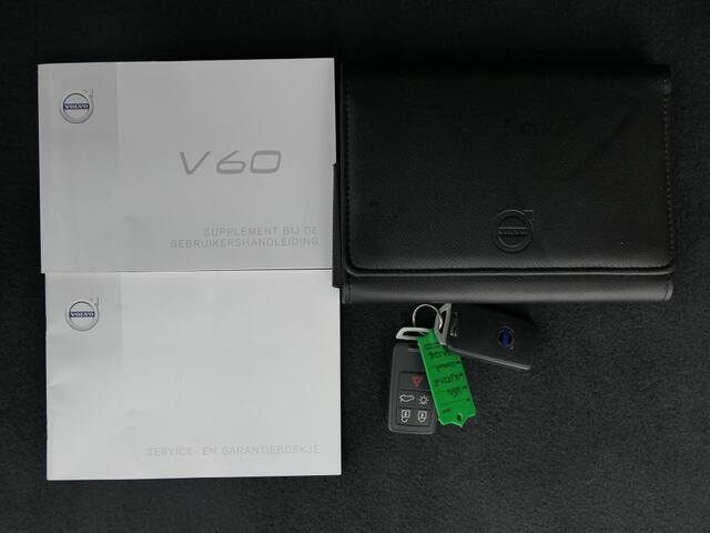 Volvo V60 1.5 T2 AUT Nordic+ Xenon / Navi / Voorruit verwarming