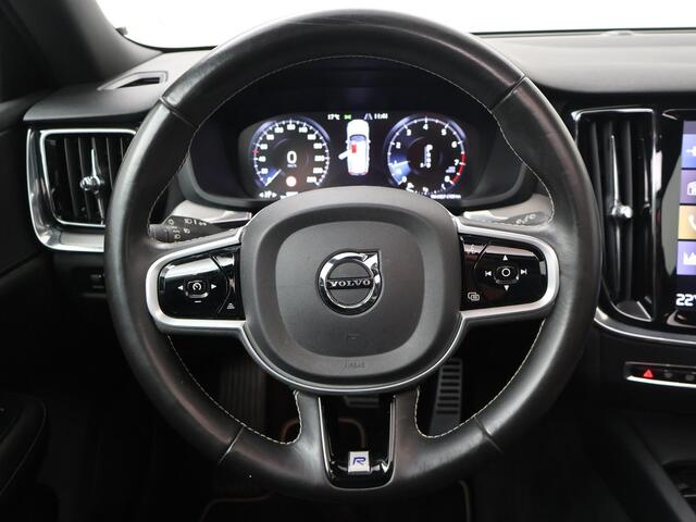 Volvo V60 2.0 T5 R-Design