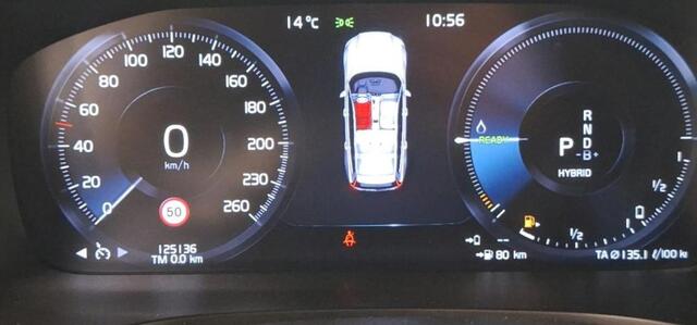 Volvo V60 2.0 T6 Recharge 340 pk AWD Momentum Pro Navigatie Trekhaak Panoramadak Head Up Camera Dab Carplay Getint Glas NL Auto