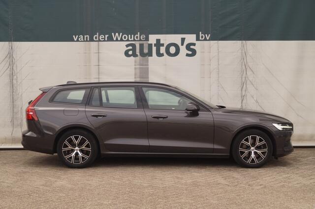 Volvo V60 2.0 B3 163pk Automaat Essential -LEER-LED-ECC-