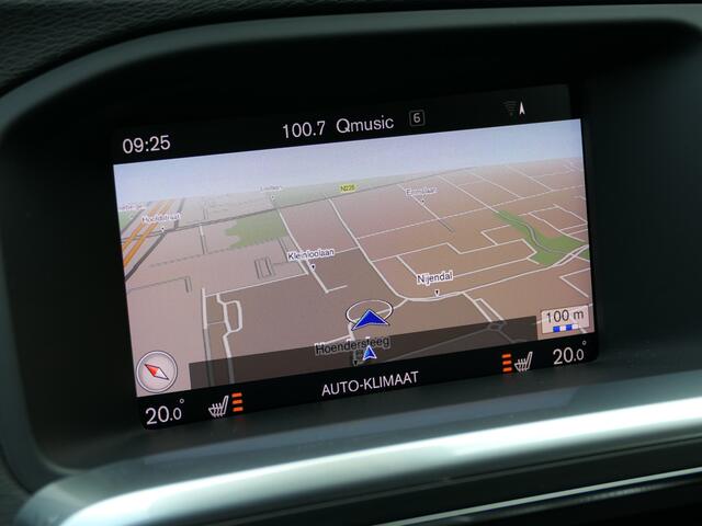 Volvo V60 T3 AUT 12 MND garantie R-Design Xenon / Standkachel / Cruise con