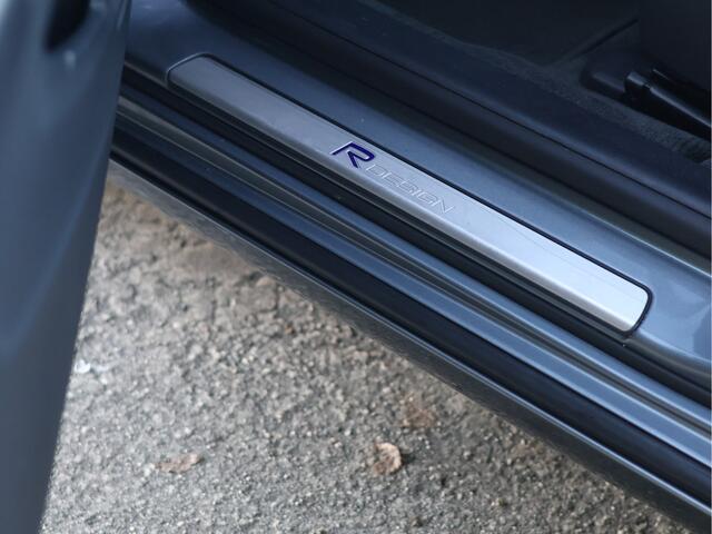 Volvo V60 2.0 T4 Business Sport R-design | ACC | Intellisafe Pro Line | Automaat | Haak |