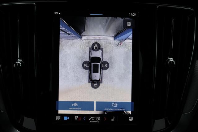 Volvo V60 T6 Recharge AWD Plus Dark - IntelliSafe Assist & Surround - 360º Camera - Harman/Kardon audio - Verwarmde voorstoelen, stuur & achterbank - Parkeersensoren voor & achter - Elektr. bedienb. voorstoelen met geheugen - Elektr. inklapbare trekhaak - 18' LMV