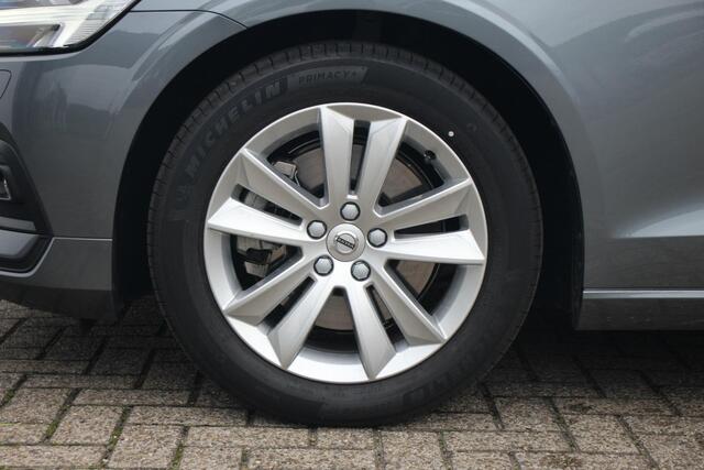 Volvo V60 B3 Momentum - Leder - IntelliSafe Surround - Elektr. bedienb. voorstoelen - Parkeercamera achter - Verwarmde voorstoelen - Extra getint glas - Parkeersensoren voor & achter - Adaptieve LED koplampen -