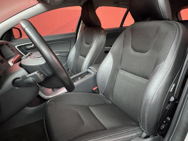 Volvo V60 1.5 T3 Polar+ | APK 29-12-2026 | Automaat | Stoelverwarming | Navi