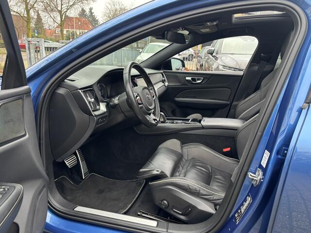 Volvo V60 T8 Recharge AWD R-Design 360 Pano Keyless DAB HeadUp Harman Kardon