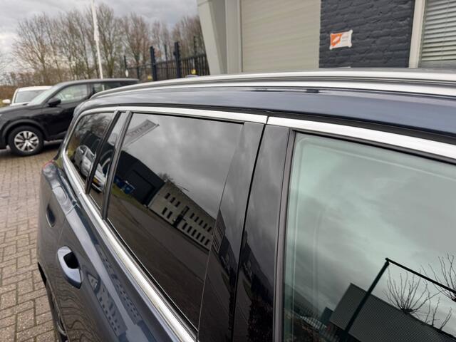 Volvo V60 2.0 D3 Autom. Momentum Pro + Camera + Leder + 17 inch Lmv -2020