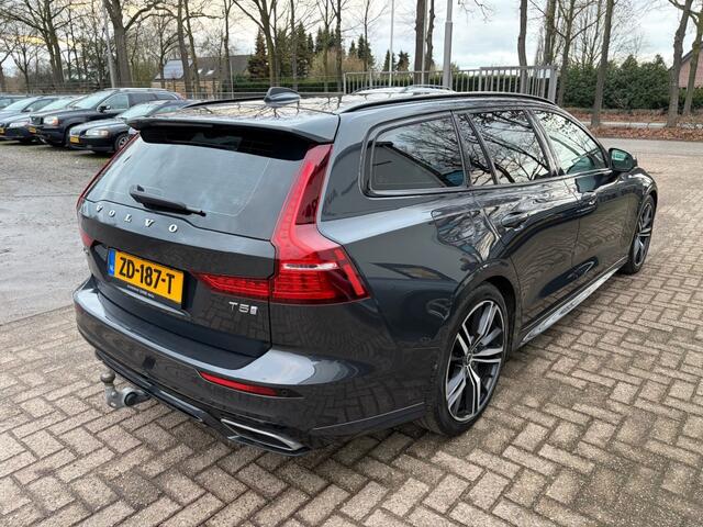 Volvo V60 T5 R-Design Pilot Assist