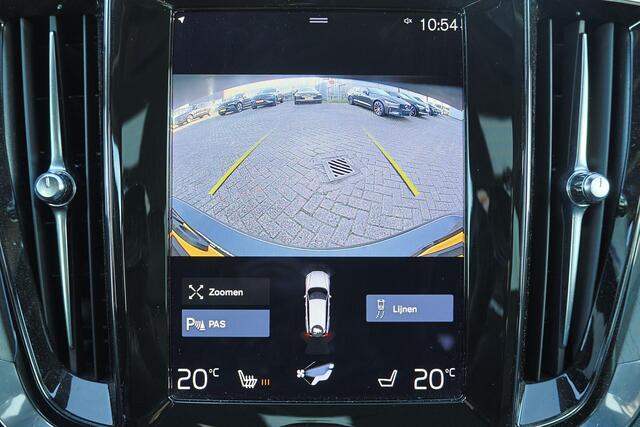 Volvo V60 T6 Recharge AWD Inscription - IntelliSafe Assist - Parkeercamera achter - Parkeersensoren voor & achter - Elektr. bedienb. bestuurdersstoel met geheugen - High Performance audio - 18' LMV