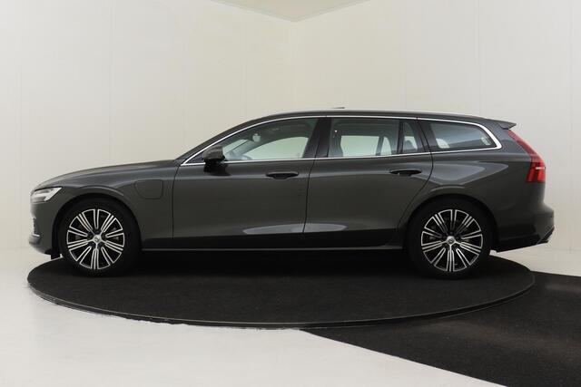 Volvo V60 T6 RECHARGE AWD INSCRIPTION -PANO.DAK|HARMAN/KARDON|HEAD-UP DISP.|360°CAM|STANDKACHEL|POWER-SEATS|TREKHAAK