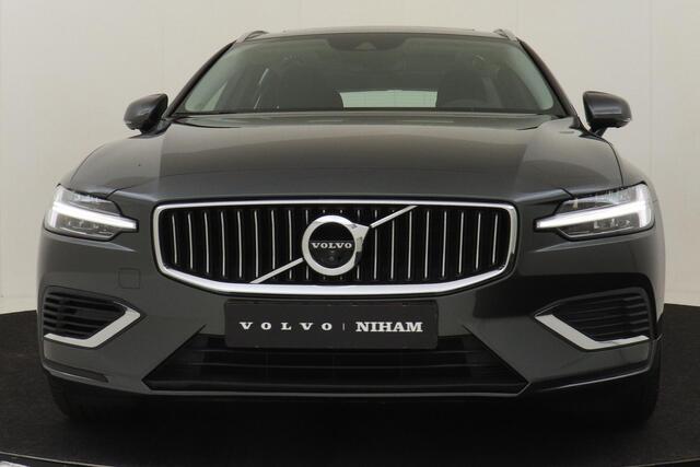 Volvo V60 T6 RECHARGE AWD INSCRIPTION -PANO.DAK|HARMAN/KARDON|HEAD-UP DISP.|360°CAM|STANDKACHEL|POWER-SEATS|TREKHAAK