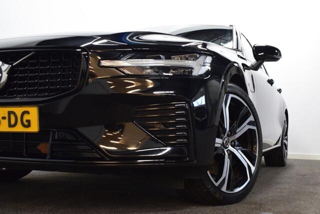 Volvo V60 2.0 T6 388pk AUT8 Long Range PHEV AWD Plus Dark Adapt. Cruise/ Pilot ass/ Leer/ Stoelverw. v+a/ Stuurverw./ Google