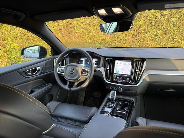 Volvo V60 2.0 T6 Plug-in hybrid AWD Plus Dark | Harman/Kardon | 360 Camera | Memory | Trekhaak |