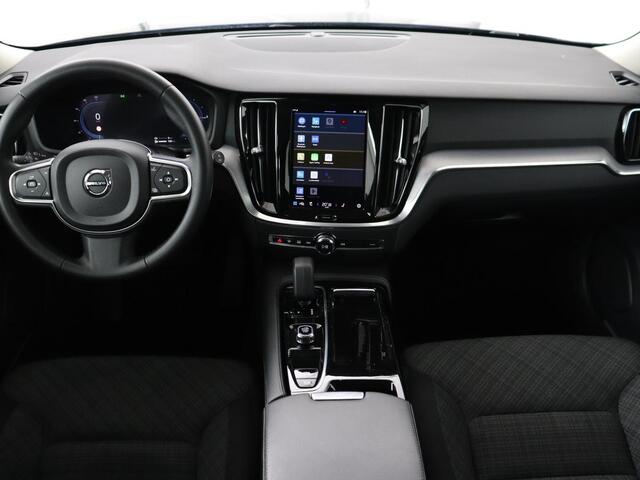 Volvo V60 2.0 T6 Plug-in hybrid AWD Core Bright | Trekhaak | Achterbankverwarming | Adaptive cruise | Carplay | Stoelverwarming | Climate control | Keyless | Parkeerhulp | PHEV | Plug In