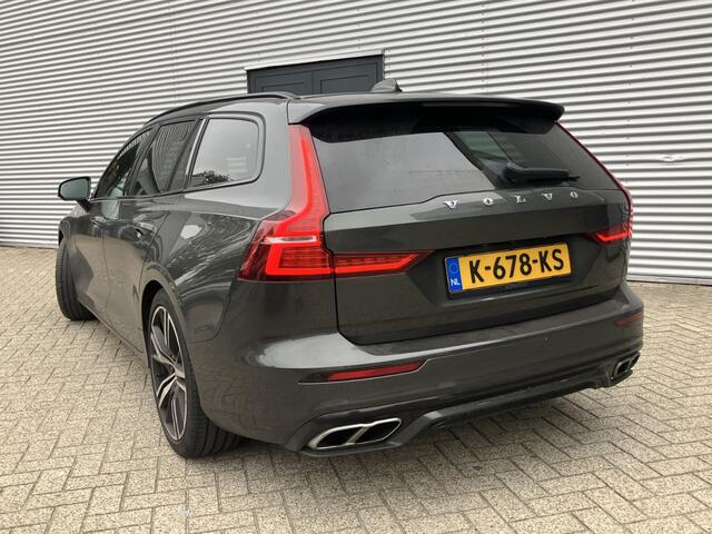 Volvo V60 2.0 B4 R-Design | 12MND GARANTIE | LED | CARPLAY | DODE HOEK | CRUISE |